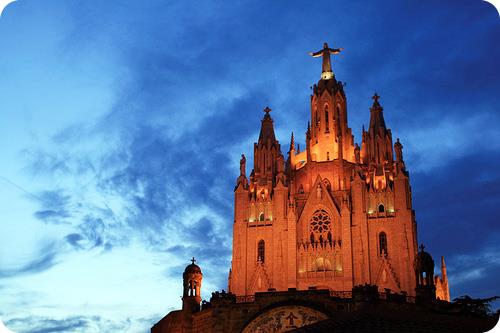 Rent in Barcelona | Temple of Sagrado Corazón de Jesús (Tibidabo)